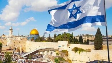 закрывать границы для туристов