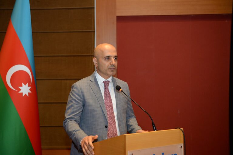 ATAA idarə heyətinin sədri  Göydəniz Qəhramanov ,29 sentyabr – “Turizm işçiləri günü” münasibətilə təbrik edib