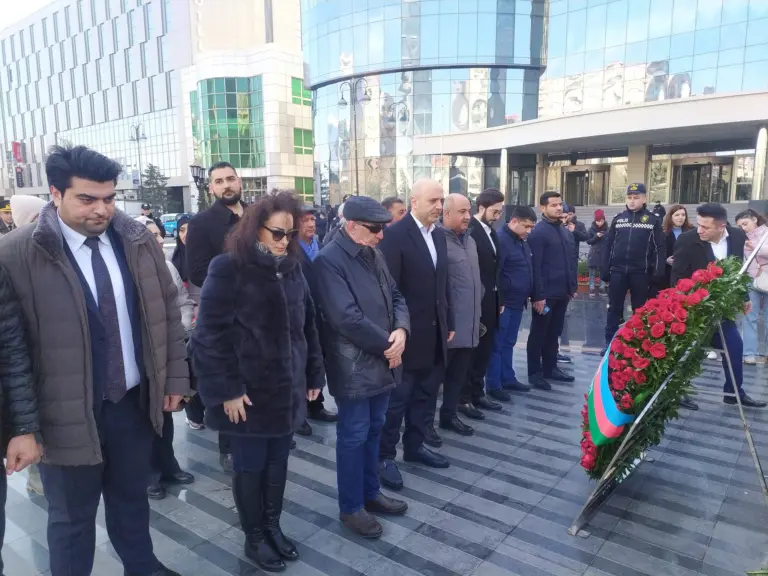 ATAA , “Ana harayı” abidəsini ziyarət ediblər