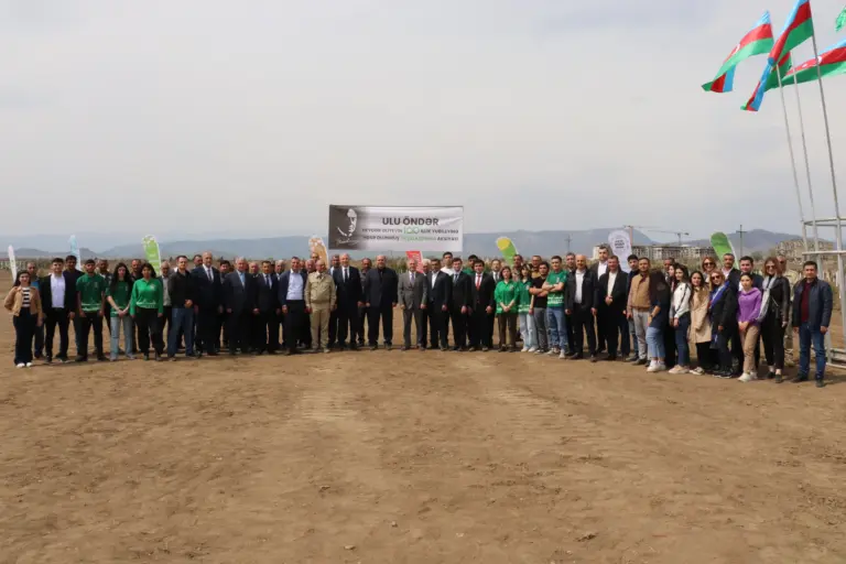 Dövlət Turizm Agentliyinin əməkdaşları Ağdamda ekoloji aksiyada iştirak ediblər