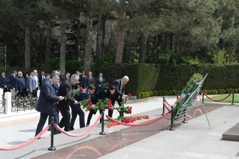 DTA 5  yaşında