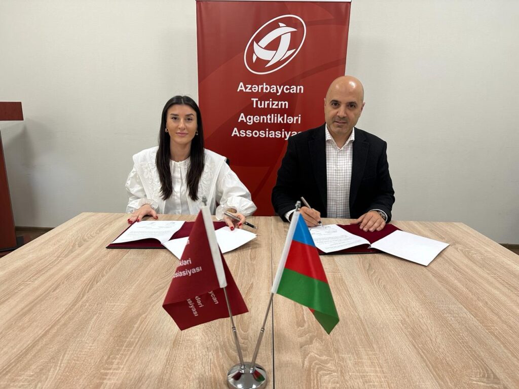 ATAA Rustar turoperatoru ilə memorandum imzalayıb