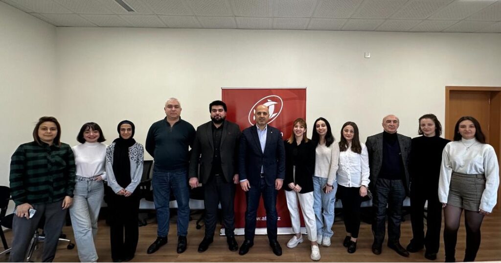 "Turmenecer-ol" tədris kurslarının tələbələri ATAA-da