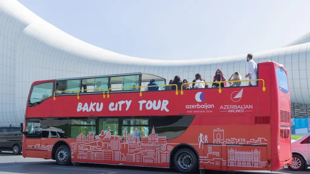 Baku city tour bus