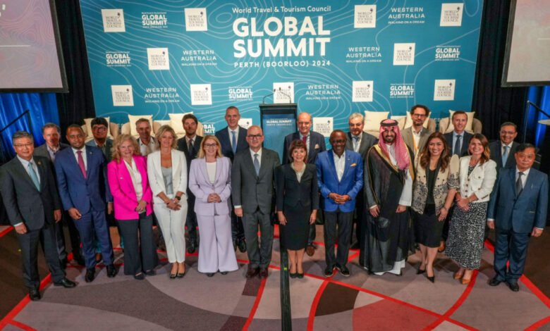 Turizm Şurası "WTTC 2024" Qlobal Sammitində iştirak edib. 1 Tədbir çərçivəsində Dövlət Turizm Agentliyinin Aparat rəhbəri Kənan Qasımov və Azərbaycan Turizm Bürosunun İdarə heyətinin sədri Florian Zenqstşmidin təmsil olunduğu Azərbaycan nümayəndə heyəti Ümumdünya Səyahət və Turizm Şurasının baş icraçı direktoru Culia Simpson və “Trip.com Group”un baş direktoru Ceyn San ilə görüş keçiriblər. Sammit zamanı keçirilən müzakirələrdə Azərbaycan nümayəndə heyəti tərəfindən UNESCO-nun Ümumdünya İrs Siyasına daxil edilən “Xınalıq və Köç yolu mədəni landşaftı”nın qorunub saxlanması, turizm üzrə biomüxtəlifliyin mühafizəsi və icma əsaslı turizmin inkişafı haqqında məlumat verilib. Diqqətə çatdırılıb ki, noyabr ayında Bakıda keçiriləcək BMT-nin İqlim Dəyişmələri üzrə Çərçivə Konvensiyasının Tərəflər Konfransının 29-cu sessiyasında indiyə qədərki COP tədbirləri üzrə ilk dəfə turizm mövzusunun fəaliyyət gündəliyinə salınması turizmin iqlim dəyişikliyinə qarşı mübarizədə rolunu artırmağa, eləcə də iqlim dəyişikliyinin bu sektor üzərində mənfi təsirlərinin azaldılmasına öz töhfəsini verəcək. Qeyd edək ki, sammit turizm sektorunun gələcəyini formalaşdıran inkişaf tendensiyalarını, sənayenin üzləşdiyi problemləri, sektorun qlobal iqtisadiyyata təsirini müzakirə etmək, həmçinin innovativ həllər təklif etmək üçün hər il səyahət və turizm sənayesi liderləri ilə dövlət nümayəndələrini bir araya gətirən platformadır. Azərbaycan tərəfdaş ölkə olmaqla, Dünya Səyahət və Turizm Şurasının hotellər üçün nəzərdə tutulan 12 əsas fəaliyyət istiqamətini özündə birləşdirən “Dayanıqlı Əsaslar” üzrə proqramının üzvüdür.