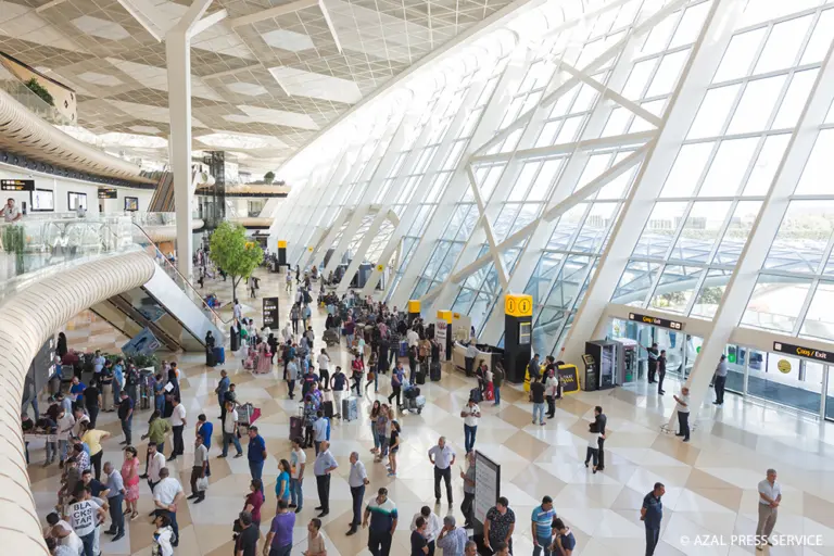 2024-cü ildə Azərbaycana 38 ölkədən 26 657 aviareys təşkil olunub.