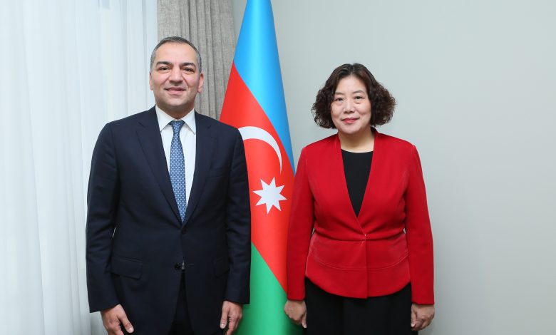 Azərbaycan və Çin arasında turizm əlaqələri müzakirə olunub Azərbaycan və Çin arasında turizm əlaqələri müzakirə olunub